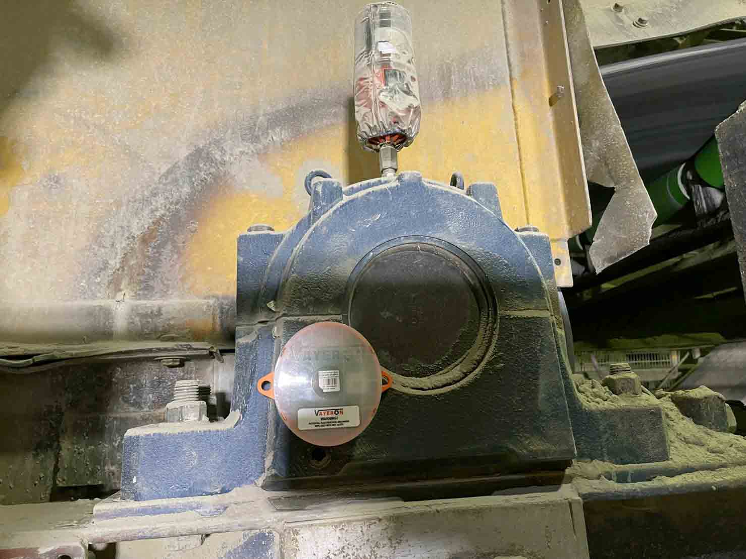 Wireless bearings monitoring of Industrial equipment