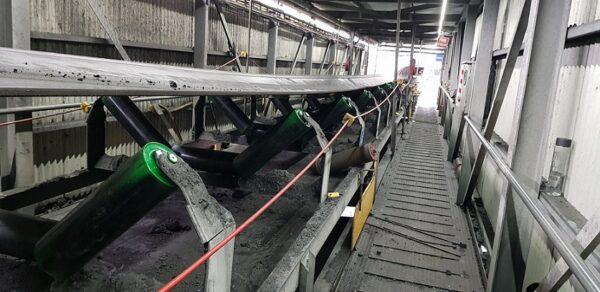 Розумні ролики на конвеєрі